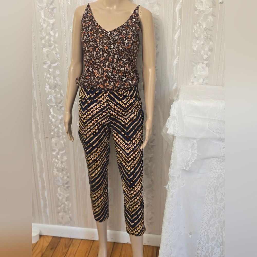 7th Avenue Design Studio Navy and Gold Chain Print Crop Pants